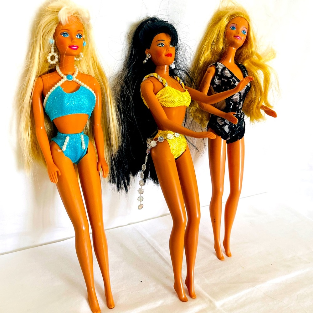 Bundle/Lot of Three (3) Swimsuit BARBIE.
